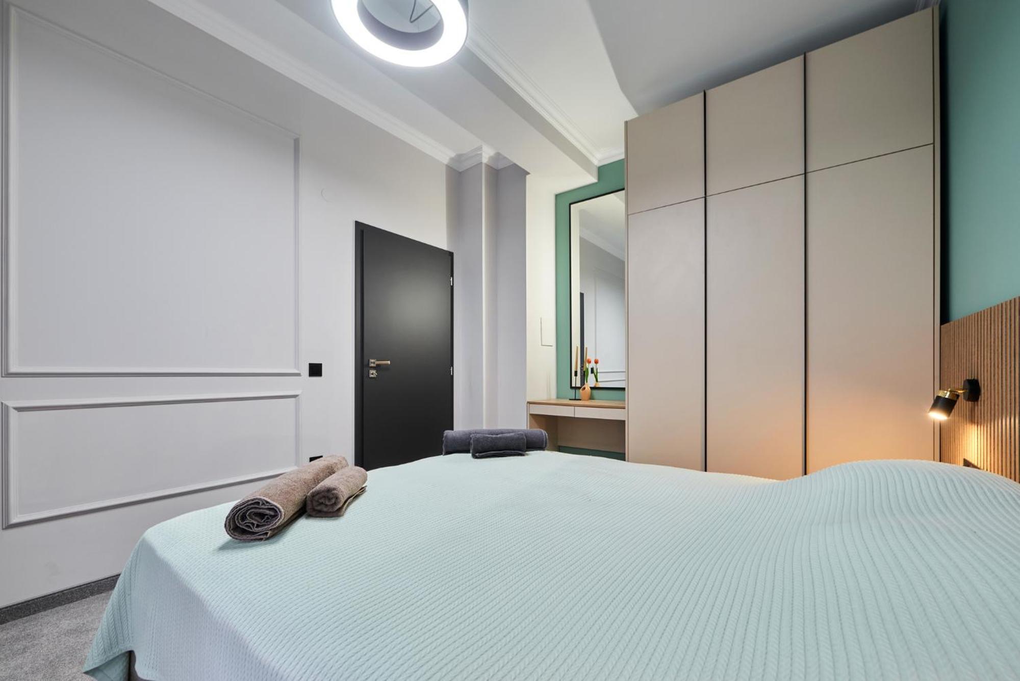 Florance Rentals Luxury Apartments In Burgas Екстер'єр фото