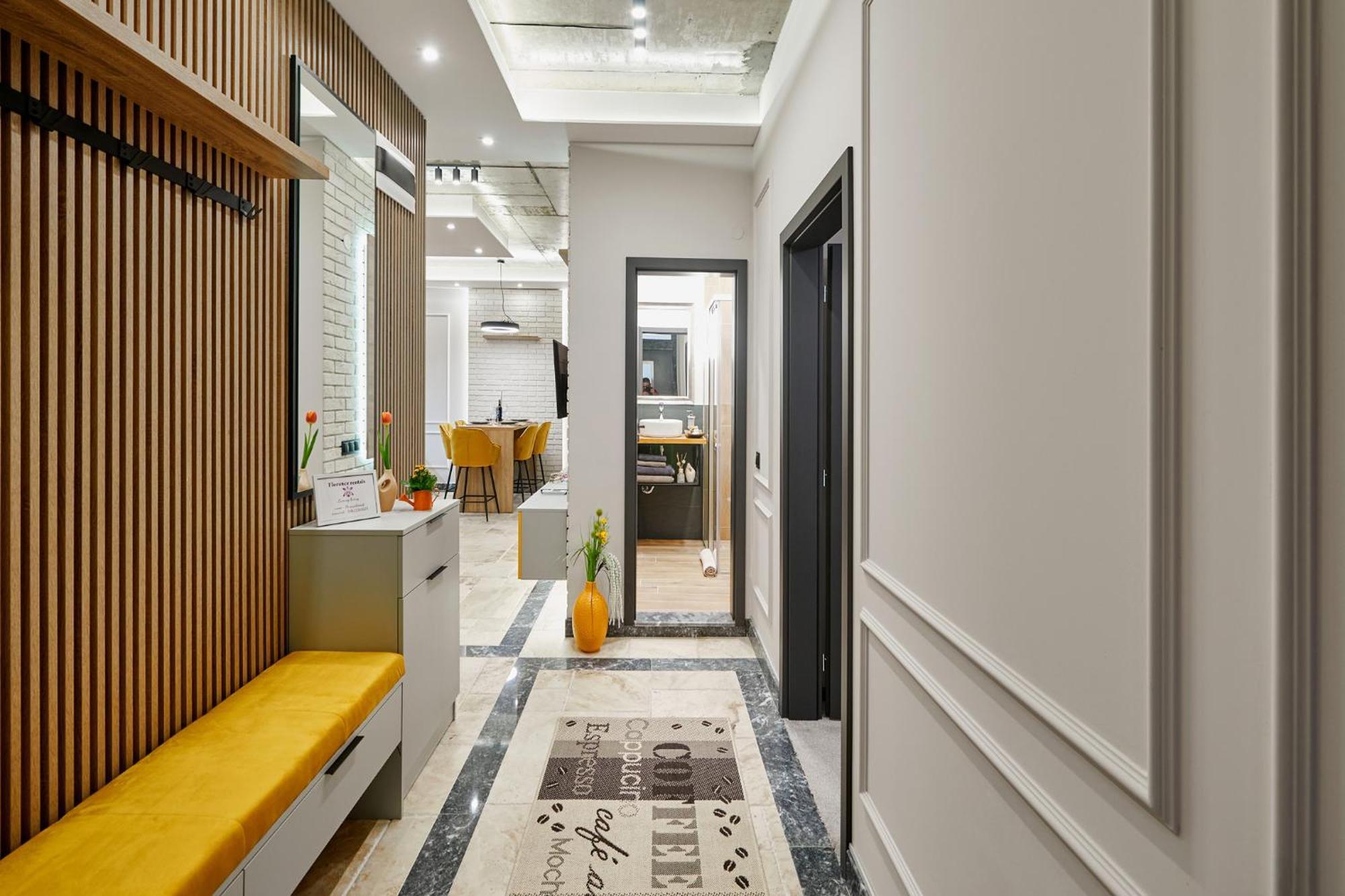 Florance Rentals Luxury Apartments In Burgas Екстер'єр фото