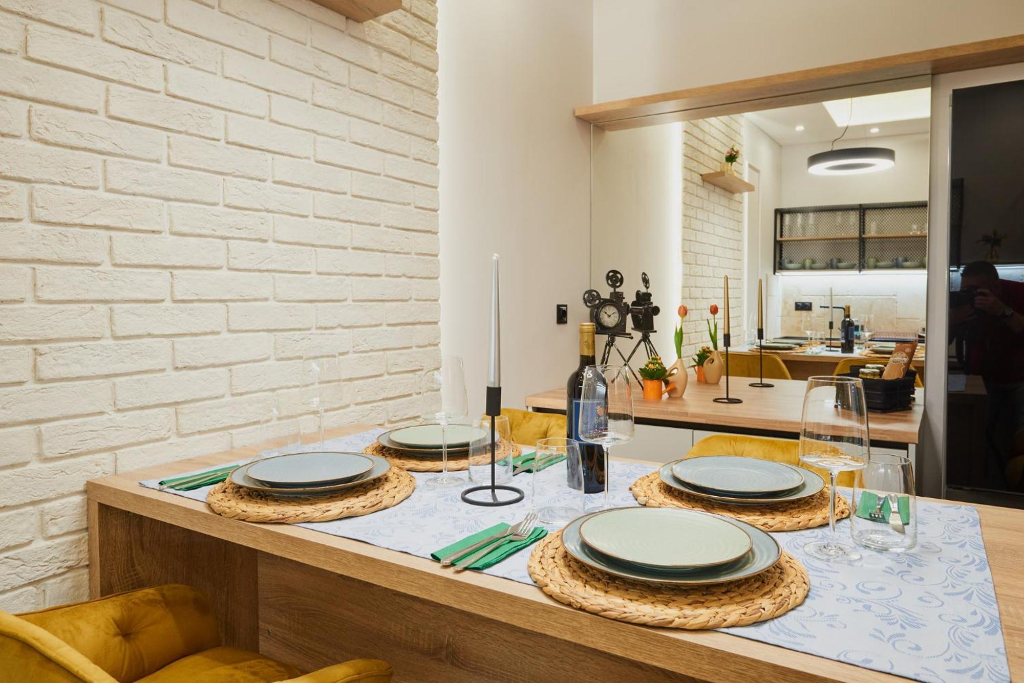 Florance Rentals Luxury Apartments In Burgas Екстер'єр фото