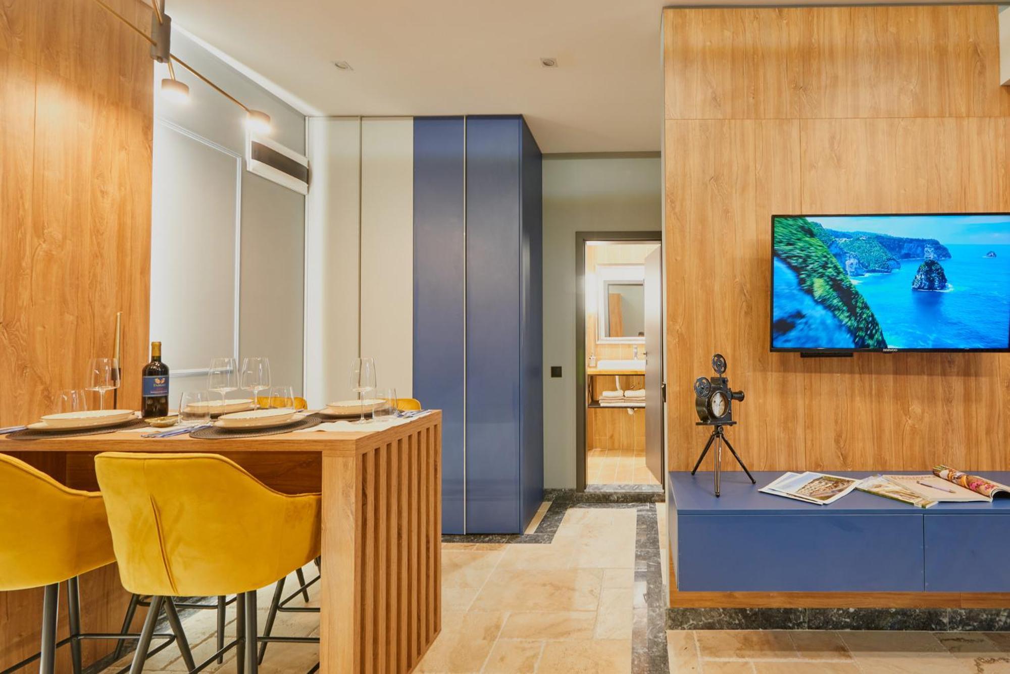 Florance Rentals Luxury Apartments In Burgas Екстер'єр фото