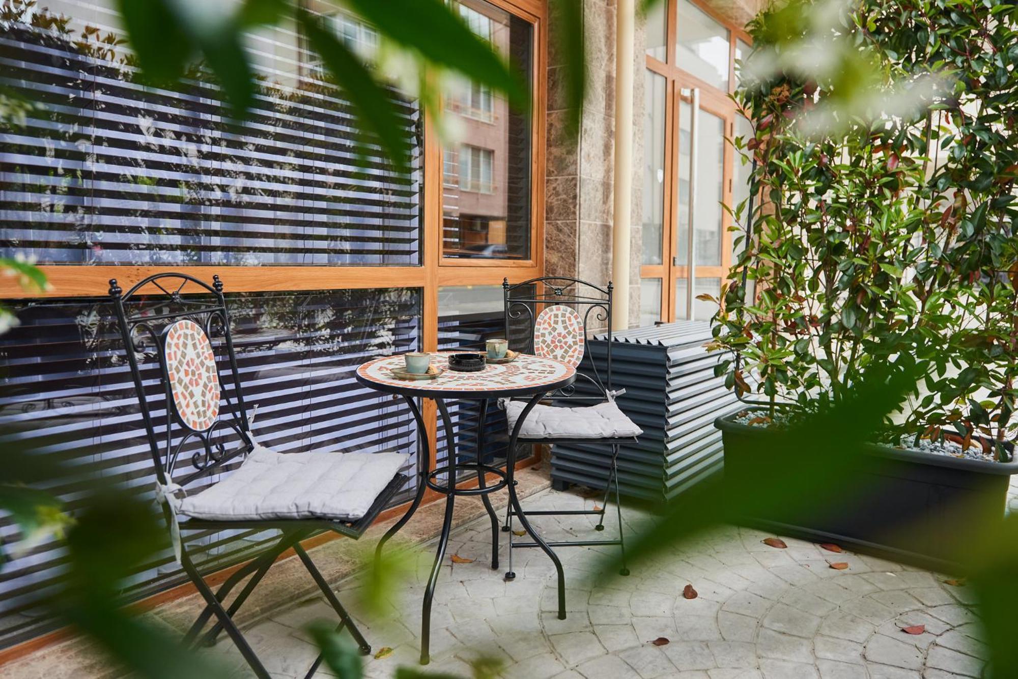 Florance Rentals Luxury Apartments In Burgas Екстер'єр фото
