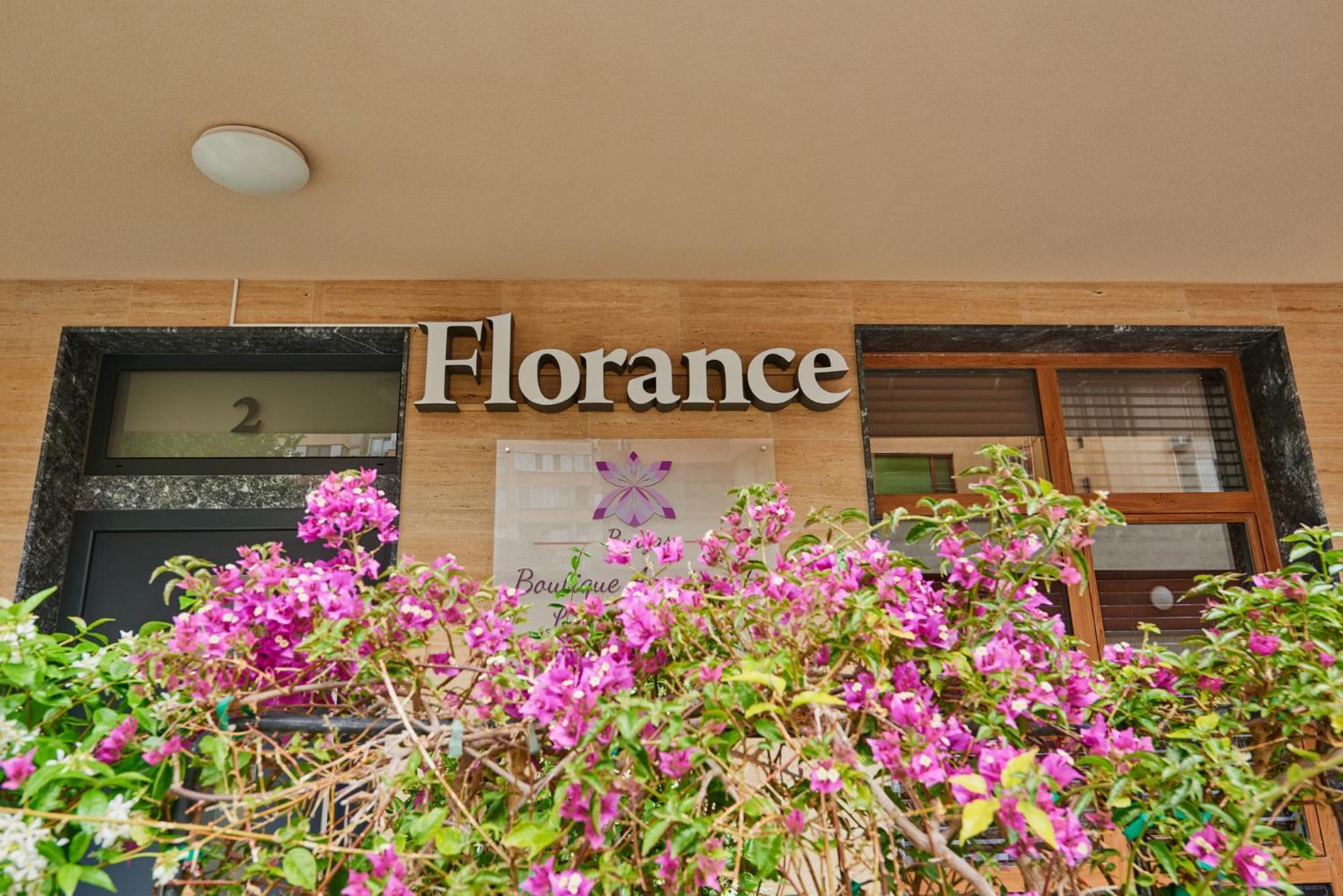 Florance Rentals Luxury Apartments In Burgas Екстер'єр фото